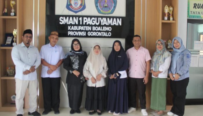 DPRD Provinsi Gorontalo Tinjau Pelaksanaan ASSAJ di SMAN 1 Paguyaman