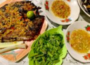 Nikmati kelezatan ikan kakap merah bakar Gorontalo, berpadu dengan dabu-dabu rica bawang dan dabu-dabu lemon khas yang pedas segar/Hibata.id