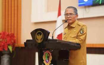 Sekretaris Daerah Kota Gorontalo, Ismail Madjid saat memberikan sambutan di orum organisasi perangkat daerah. (Foto: Humas Pemkot Gorontalo)