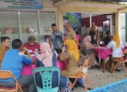 Dinas Kependudukan dan Pencatatan Sipil (Disdukcapil) Kota Gorontalo sibuk melayani wajah-wajah yang dulu pernah mengabdi di birokrasi. (Foto: Humas Pemkot Gorontalo)