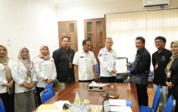 Pemkot Gorontalo saat bertemua dengan Ombudsman Gorontalo. (Foto: Humas Pemkot Gorontalo)