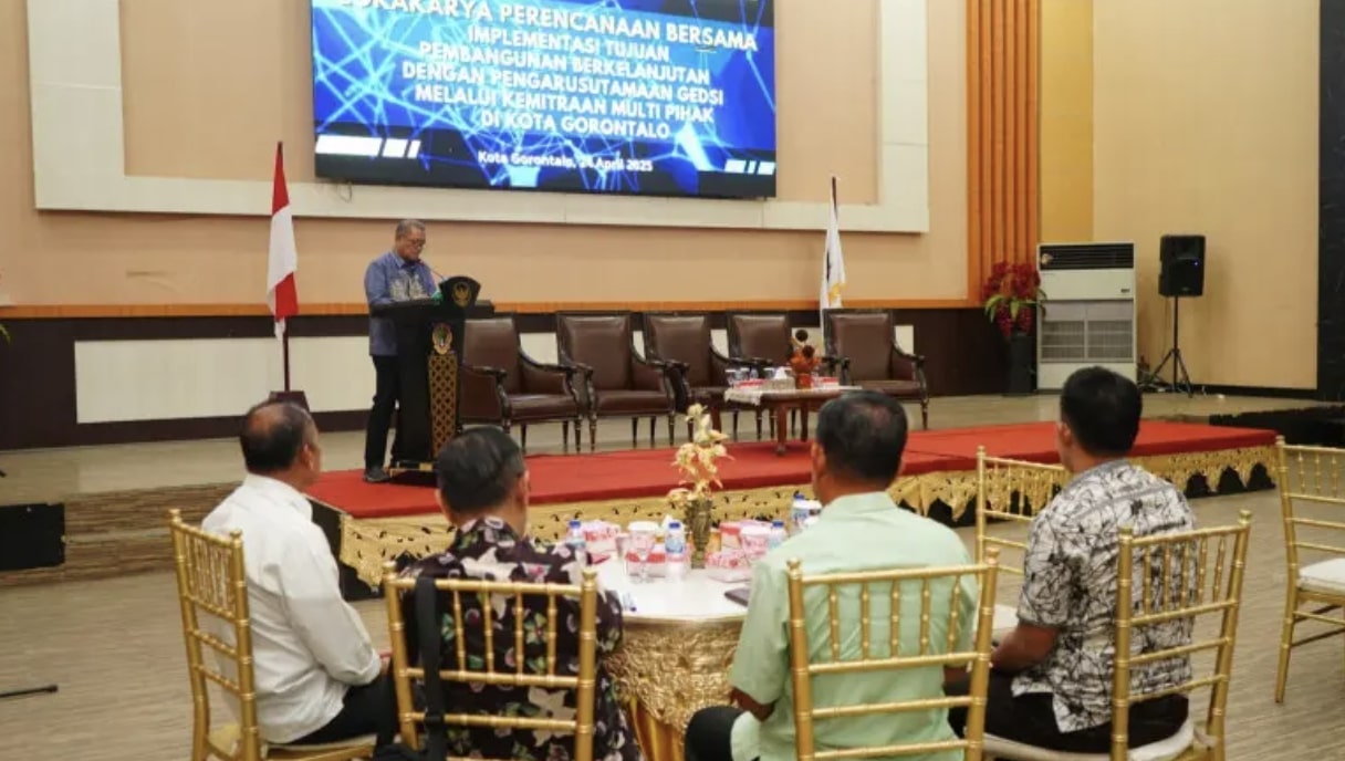 Kegiatan lokakarya bertajuk “Perencanaan Bersama dan Kolaborasi Multi Pihak SDGs 2025–2027”. (Foto: Humas Pemkot Gorontalo)