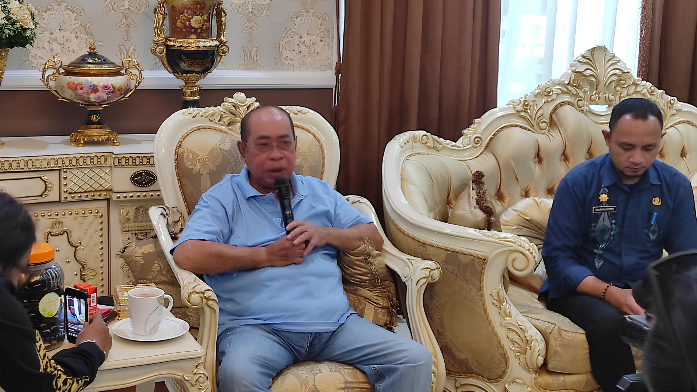 Konferensi pers yang digelar Kamis (10/4/2025), Adhan menyayangkan sikap Gubernur Gorontalo/Hibata.id