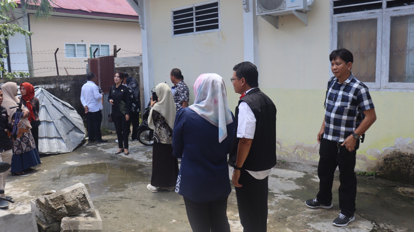 Pansus LKPJ, DPRD Gorontalo, Tinjau SMA Negeri 1 Limboto, Soroti Kekurangan Fasilitas Sekolah/Hibata.id