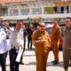 Wali Kota Gorontalo Adhan Dambea turun langsung meninjau kondisi terminal 42 Andalas di Jalan Samratulangi, Kelurahan Limba U I, Kota Gorontalo. (Foto: Humas Pemkot Gorontalo)