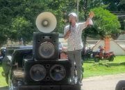 Aliansi Mahasiswa dan Masyarakat (AMM) kembali menggelar aksi protes di depan Gedung DPRD Kabupaten Pohuwato, Senin (28/04/2025). (Foto: Delpriyanto Tahir/Hibata.id)
