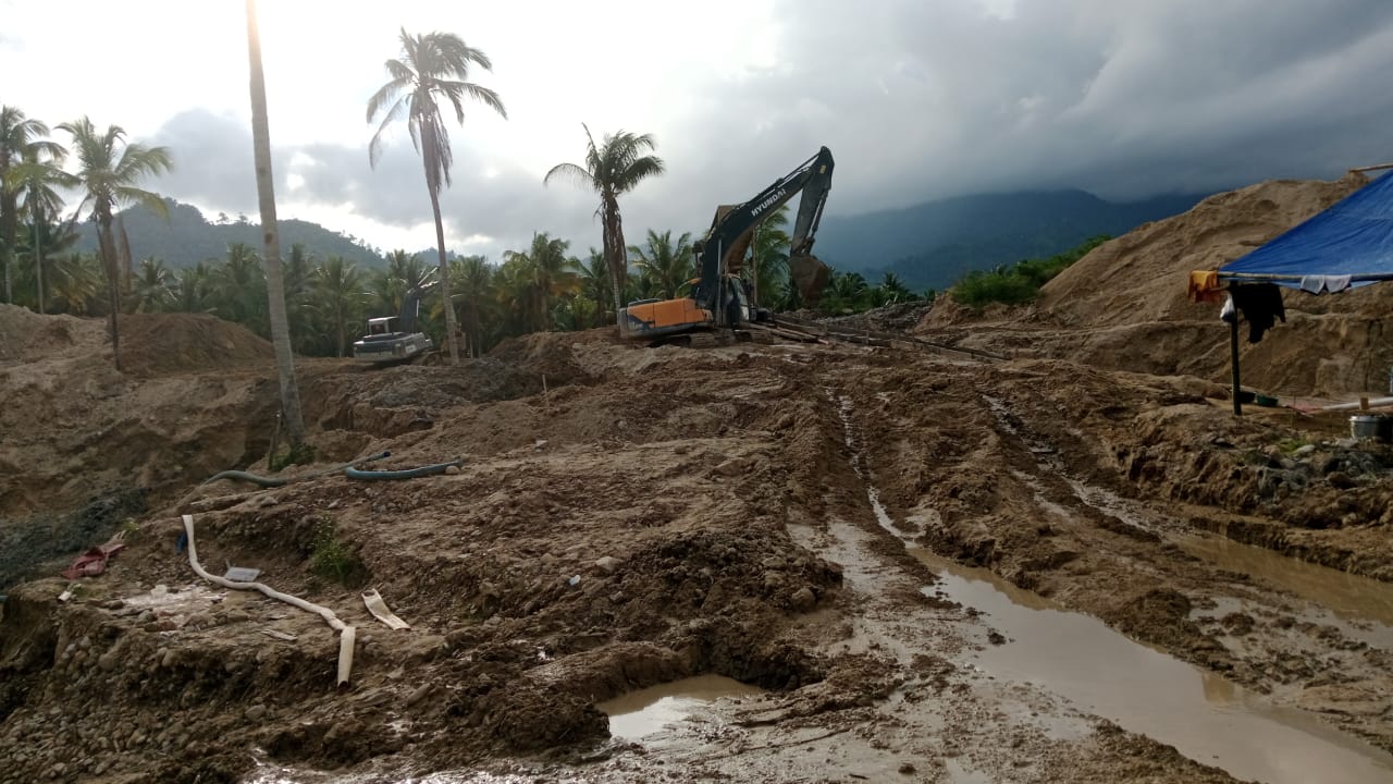 Aktivitas PETI Dengilo yang di potret pada Selasa (29/4/2025). (Foto: Dok. Istw Hibata.id)