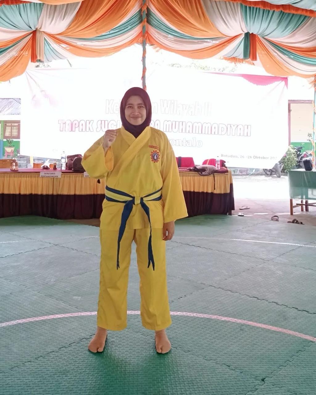 ulasikin Sahdi Kadir merupakan mantan atlet pencak silat Provinsi Gorontalo yang aktif pada 2005–2019