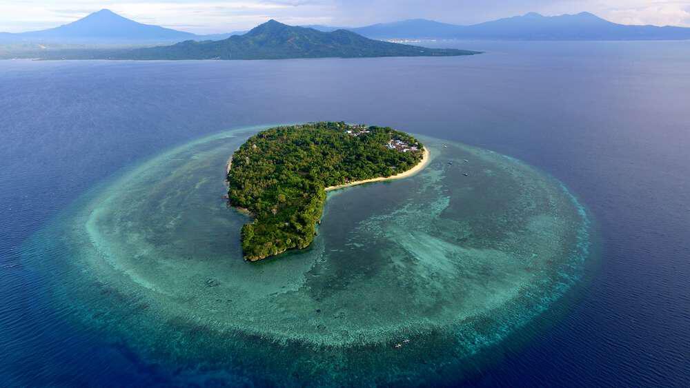Daya Tarik Pulau Siladen, Tempat Wisata Alam dan Sejarah di Manado/Hibata.id