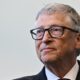 Pendiri Microsoft Bill Gates bereaksi selama kunjungan dengan Perdana Menteri Inggris Rishi Sunak dari Imperial College University, di London, Inggris, 15 Februari 2023. Justin Tallis / Pool via REUTERS