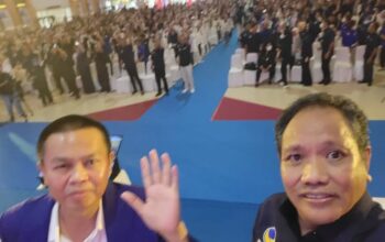 Wakil Ketua I DPRD Provinsi Gorontalo, Ridwan Monoarfa bersama Almarhum Rustam Akili. Foto: Istimewa/Hibata.id