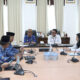 Bupati Ismet Mile saat memberikan sambutan pada kegiatan Exit Meeting bersama Kepala Perwakilan BPKP Provinsi Gorontalo, Mohamad Riyanto yang turut dihadiri oleh Sekretaris Daerah Iwan Mustapa, di Ruang Rapat Bupati, Selasa (20/5/2025). (F.AKP)/Hibata.id