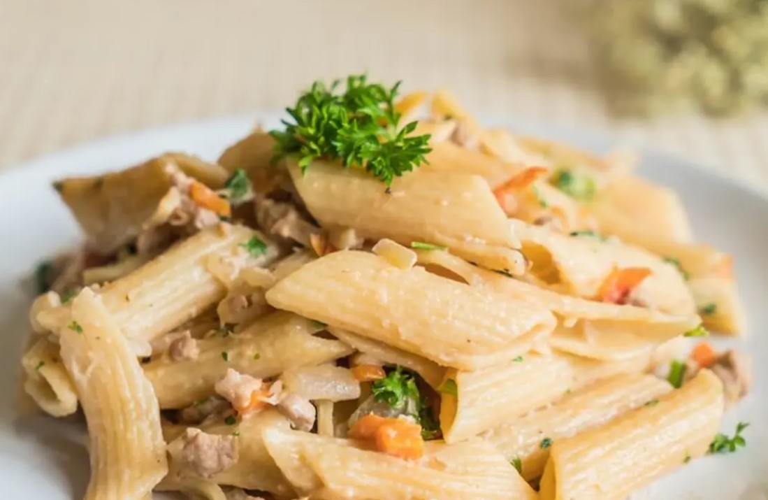 Menu olahan ikan tuna (Foto: Freepik.com)/Hibata.id