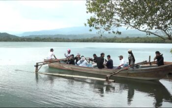 Pesona Danau Asam di Kecamatan Suoh, Kabupaten Lampung Barat, Lampung. Foto :Ardi/Hibata.id