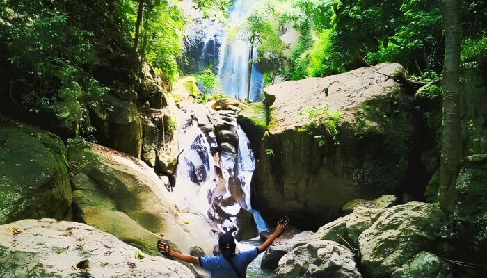 Menyusuri Air Terjun Botuwombato, Wisata Alam Eksotis dengan Cerita Mistis