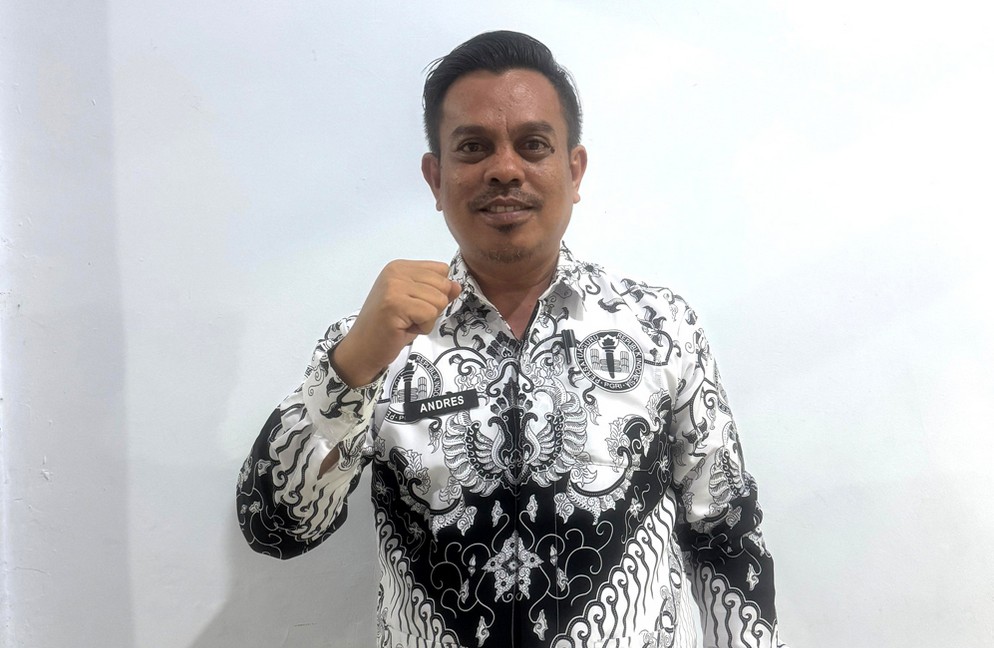 Kepala Bidang Pendidikan Dasar, Dinas Pendidikan dan Kebudayaan Kabupaten Bone Bolango, Andreas Akaseh terpilih menahkodai Persatuan Guru Republik Indonesia (PGRI) Kabupaten Bone Bolango periode 2025-2030 melalui Konferensi V PGRI Kabupaten Bone Bolango, yang digelar di Gedung BPMP Gorontalo, Kamis (22/5/2025). (F.Istimewa) /Hibata.id