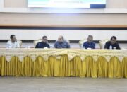 Pemerintah Kota Gorontalo saat bersilaturahmi silaturahmi bersama para pedagang Pasar Moodu dan Pasar Liluwo, yang digelar di Bandhayo Lo Yiladia, Rabu (30/4/2025). (Foto: Humas Pemkot Gorontalo)