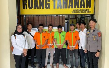 Polda Gorontalo Serahkan Tersangka Penyelewengan MinyaKita ke Kejaksaan