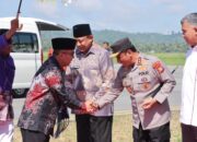 Kepala Kepolisian Daerah Gorontalo, Irjen Pol. R. Eko Wahyu Prasetyo, secara resmi menyambut kedatangan Menteri Pendidikan Tinggi, Sains, dan Teknologi Republik Indonesia/Hibata.id