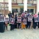 Sejumlah petani plasma buol ketika menggelar aksi di Pengadilan Buol. (Foto: Forum Petani Plasma Buol)