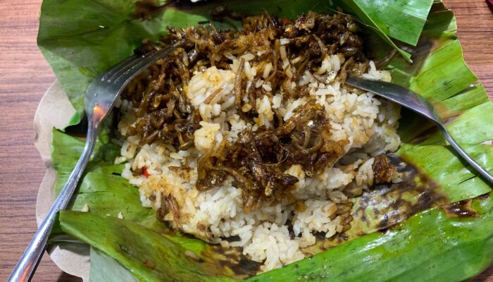 Nikmatnya Nasi Bakar Teri Gorontalo, Warisan Rasa dari Timur Sulawesi