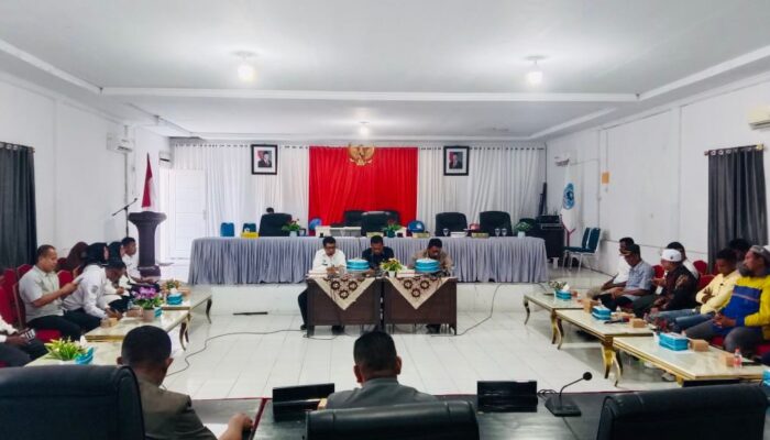 DPRD Buton Tengah Fasilitasi RDP Sengketa Batas Desa Bonemarambe dan Lasori