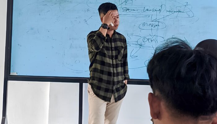 Hasrat tak Bernalar: Apa yang Dipelajari dari Grup Fantasi Sedarah? Renungan buat Saya