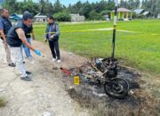 Kondisi motor Iwan Amlia penjual Es keliling yang dibakar Preman. Foto: Humas Polres/Hibata.id