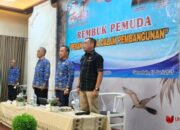Sekretaris Komisi IV Ghalieb Lahidjun saat menjadi pemateri pada acara rembuk pemuda di mana cafe selasa, 17 juni 2025. Dok. Humas/Hibata.id