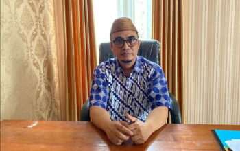 Plt. Kepala Dinas Pemberdayaan Masyarakat dan Desa (Pemdes) Kabupaten Bone Bolango, Nixon Adolong