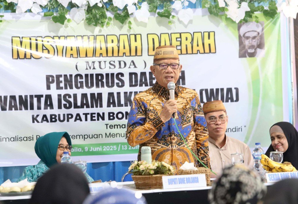 Bupati Bone Bolango, Ismet Mile, menginstruksikan pembentukan kepengurusan Wanita Islam Alkhairat (WIA)
