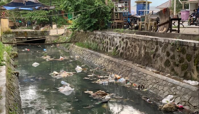 Kawasan Kuliner Kalimadu Kota Gorontalo Banyak Sampah, Pedagang Abai?