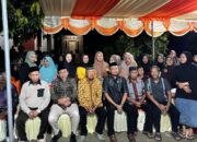 Anggota DPRD Provinsi Gorontalo, Hamzah Idrus, menyerap sejumlah aspirasi masyarakat dalam kegiatan reses di Kecamatan Tapa, Kabupaten Bone Bolango, Rabu (25/6/2025)/Foto: Hibata.id