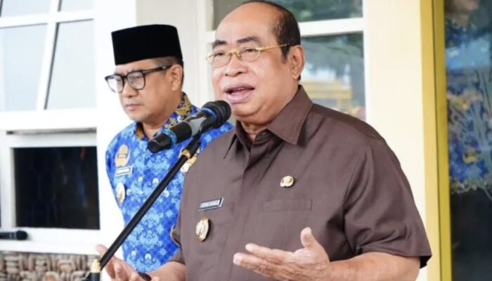 Adhan Dambea Kerahkan TPKD untuk Awasi Pemungutan PAD di Rumah Makan dan Parkiran