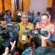 Sekretaris Daerah Provinsi Gorontalo, Sofian Ibrahim yang didampingi Ketua Umum KTNA Ir. H. Mohammad Yadi Sofyan Noor. Foto: Arfandi/Hibata.id