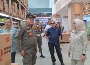 Komisi I DPRD Provinsi Gorontalo bersama Badan Kepegawaian Daerah (BKD) dan Satpol PP menggelar inspeksi mendadak ke pusat perbelanjaan dan warung kopi di Kota Gorontalo. Dok. Humas/Hibata.id
