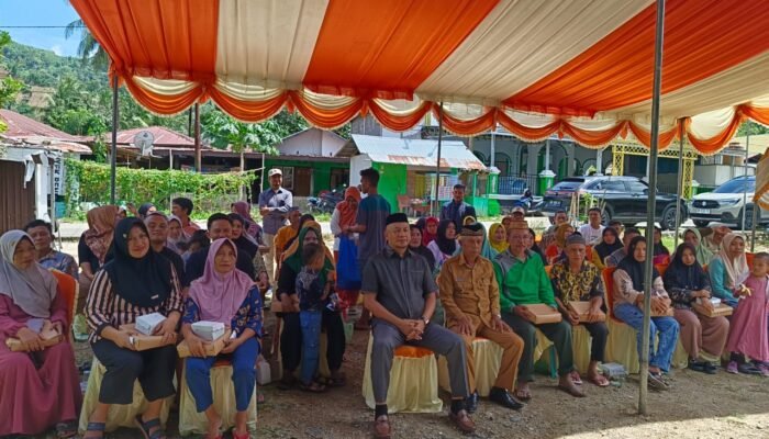 Hamzah Idrus Serap Aspirasi Warga Longalo soal Infrastruktur dan Rumah Layak Huni