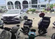 Kondisi kendaraan motor yang terpakir di tempat usaha milik Sylvia Umar.
