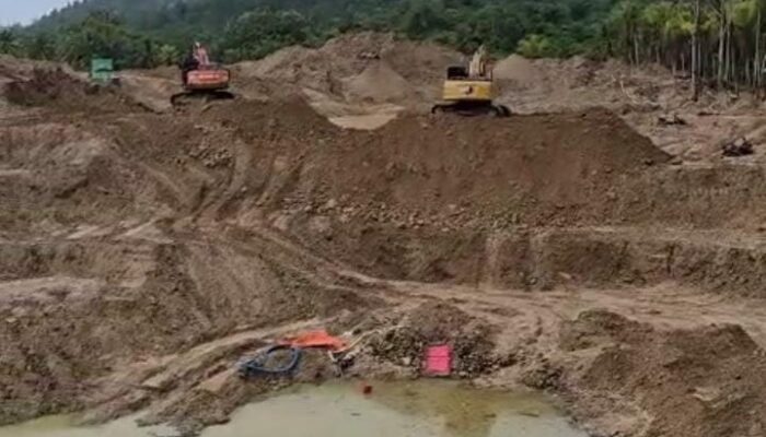 Aleg NasDem Diduga Main PETI, Ketua DPRD Pohuwato Pilih Diam Saja