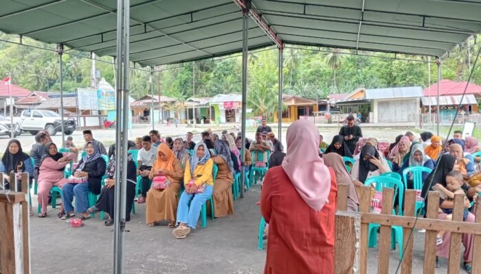 Warga Olele Apresiasi Femmy Udoki: Tak Hanya Datang Saat Kampanye