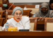 Anggota Komisi VIII DPR RI Selly Gantina menyoroti maladministrasi data sebagai penyebab gagal cairnya bansos, bukan judi online/Foto: Istimewa/Hibata.id