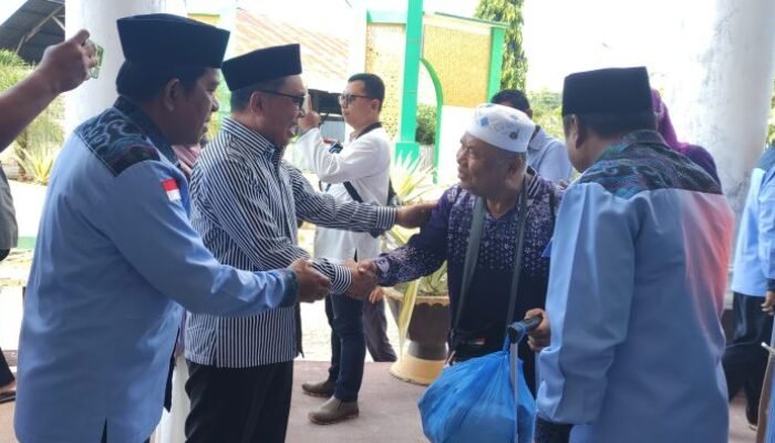La Ode Haimudin Sambut Kepulangan Jemaah Haji Gorontalo