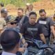 Tim gabungan yang terdiri dari DPRD Pohuwato, Dinas Lingkungan Hidup (DLH), Kesatuan Pengelolaan Hutan (KPH) Wilayah III Marisa, serta Polres Pohuwato saat melakukan peninjauan ke lokasi PETI di Desa Teratai dan Bulangita. (Foto: Dok. Istw)