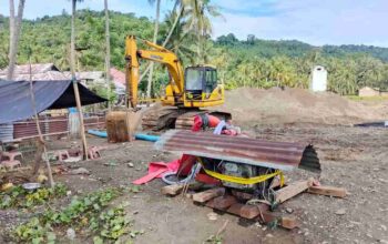 Polres Buol “Segel” Tiga Alat Berat di PETI Sungai Dopalak