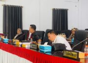 Rapat kerja DPRD Buteng bersama PDAM yang digelar di Gedung DPRD Buteng Selasa (8/7/2025). Foto: Hibata.id