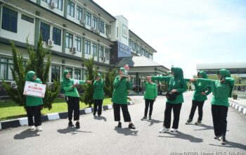 Persit Kartika Chandra Kirana Ranting 2 Denma Koorcab Rem 133/Nani Wartabone