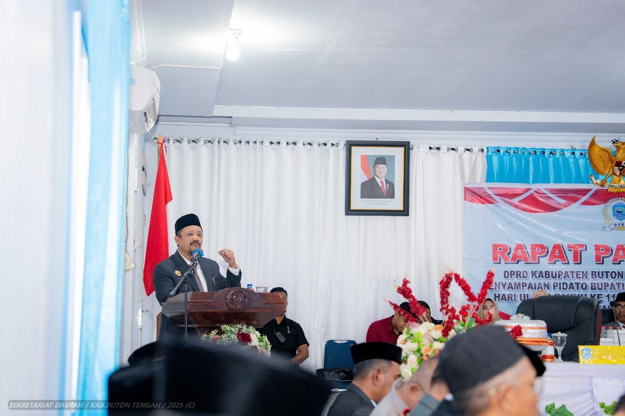Pemerintah Kabupaten Buton Tengah (Buteng) bersama Dewan Perwakilan Rakyat Daerah (DPRD) menggelar rapat paripurna. Foto: Arwin/Hibata.id