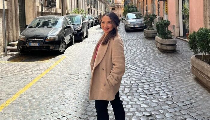 Influencer Salsa Erwina Tantang Debat Wakil Ketua Komisi III DPR Ahmad Sahroni