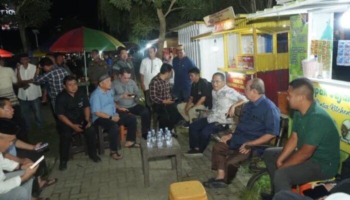 Wali Kota Adhan Bebaskan Warga Berjualan di Mana Saja, Asal Jaga Kebersihan