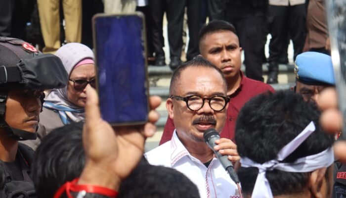 DPRD dan Gubernur Gorontalo Sepakat Percepat Pembangunan Jalan Pinogu